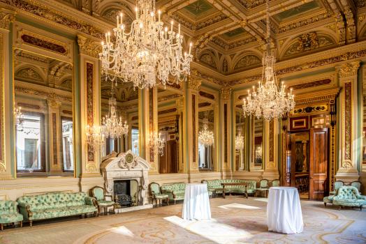 - Drapers' Hall