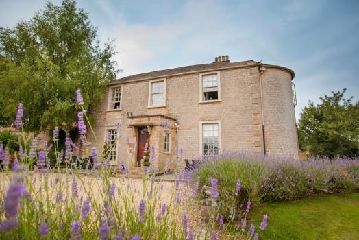 - Cockliffe House Hotel
